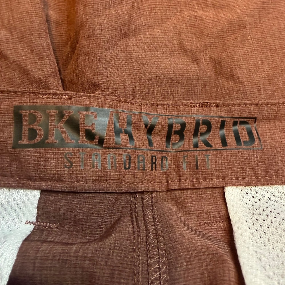 BKE Hybrid Standard Fit Shorts Mens 38 Rust Brown Heathered Quick Dry stretch - Picture 3 of 5